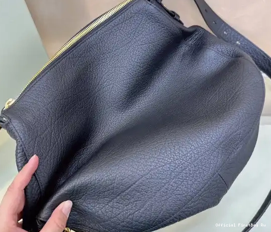 Official FirstBag Ru Knight Bag-37*13*32cm Medium BURBERRY 0501